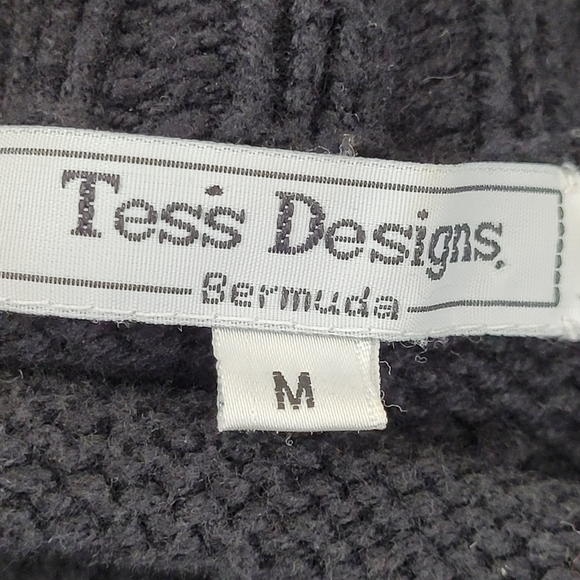 Tess' Designs Bermuda Aztec Print Beautiful Sweater - Picture 7 of 7